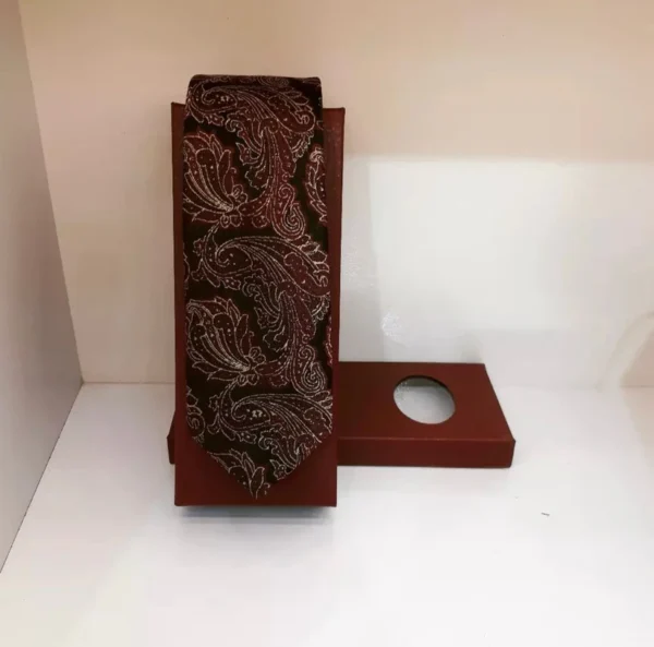 Kastanjebruine en gouden paisley stropdas